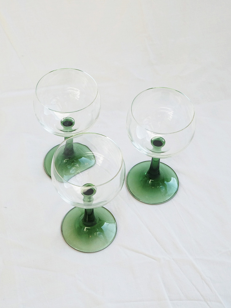 vintage green wine glasses set